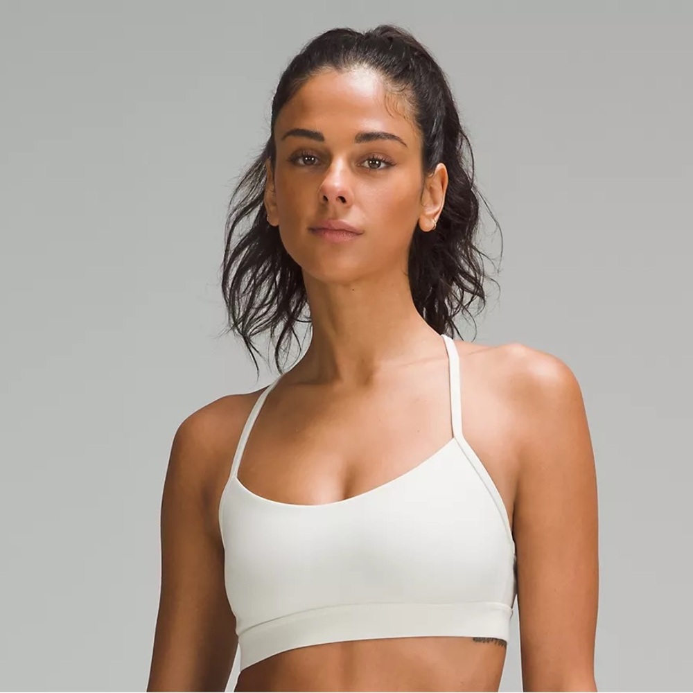 Lululemon flow Y Bra Nulu like new in Bone size 8